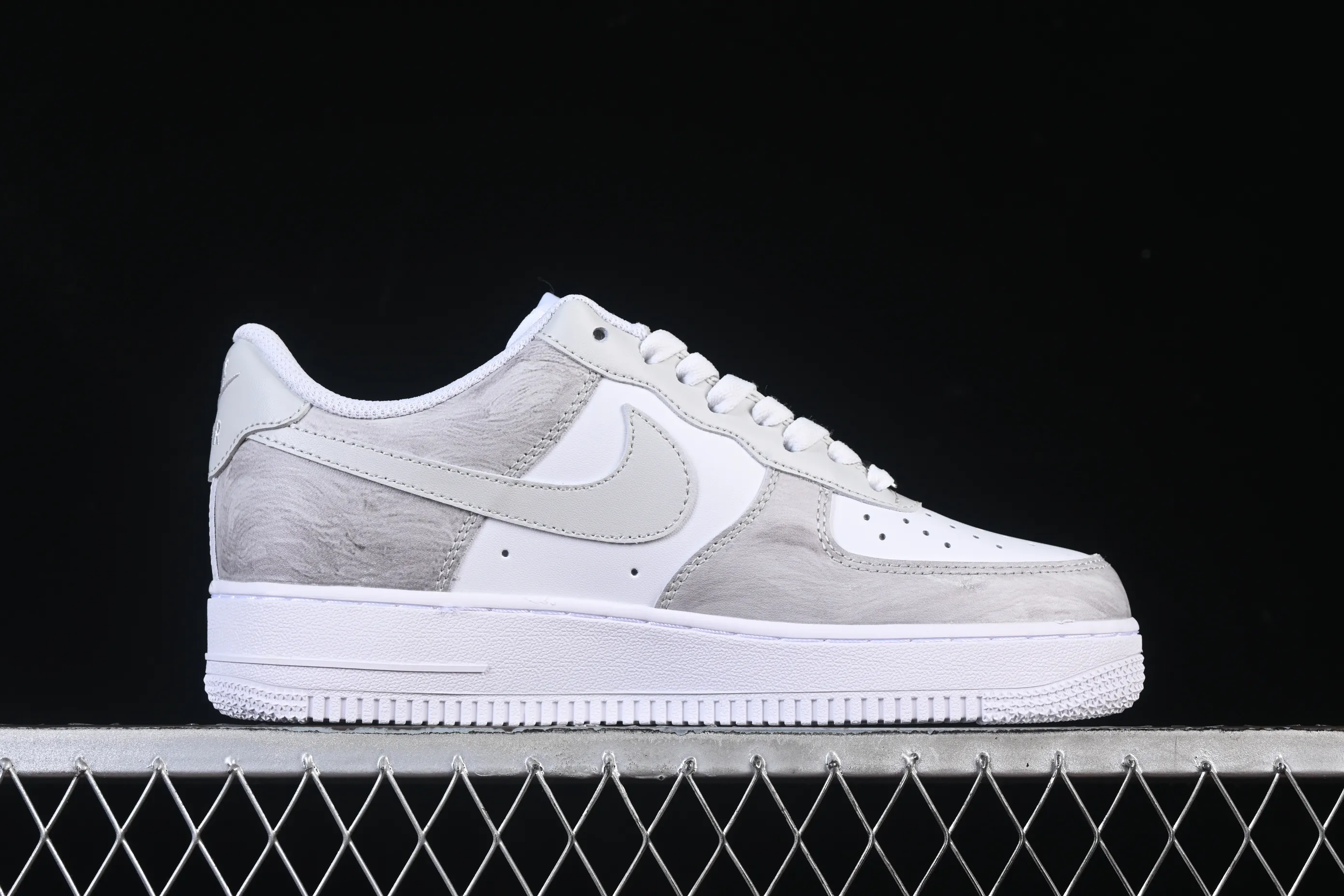 All categories Nk Air Force 1 Air Force series Nk Air Force 1 Low Air Force low top Nike Air Force 1'07 Low Two-dimensional theme Galaxy sequence Air Force 1 low-top casual sneakers ZH0316-131